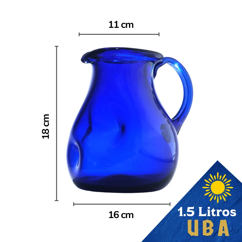 Jarra Uba 1.5 litros en azul cobalto fondo blanco con medidas y capacidad