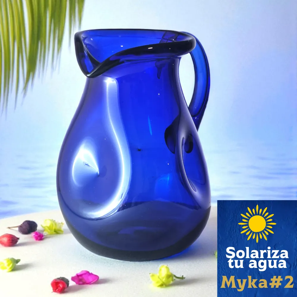 Jarra Mika #2 azul cobalto Ambientación tropical para solarizar agua