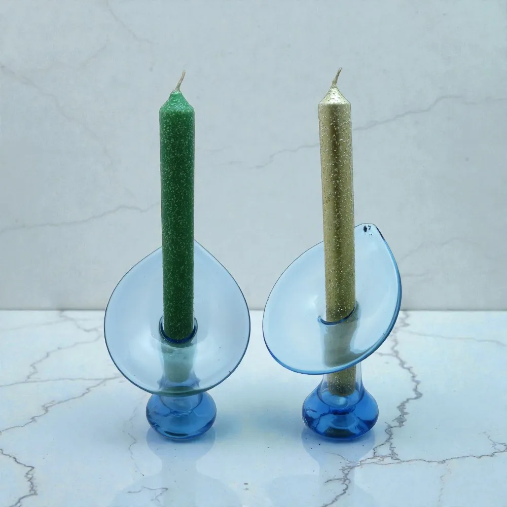 Candelabro en vidrio Hoja artesanal con velas decorativas