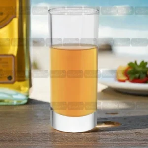 Shooter Lexington 0054CL ambientada con tequila sobre mesa de madera y marcas de agua de El Frasquerío